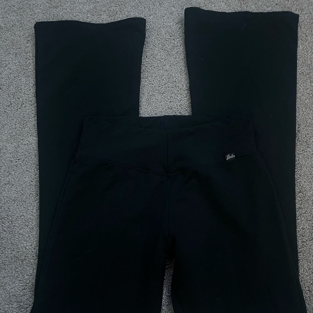 Black Yoga Pants